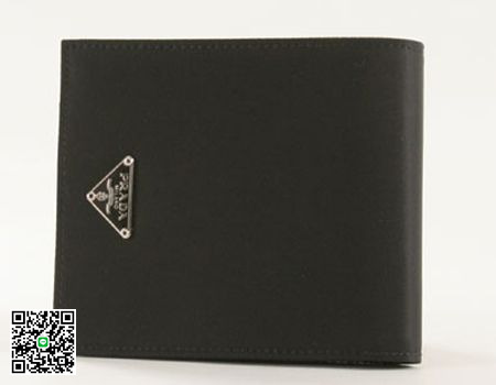プラダ テスート 二つ折財布 ブラック M738 スーパーコピー
