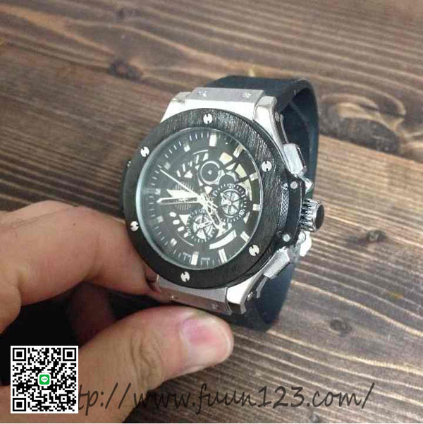 ウブロ HUBLOT-2015061203 機械式 腕時計 超美品 格安出品 全然綺麗です スーパーコピー