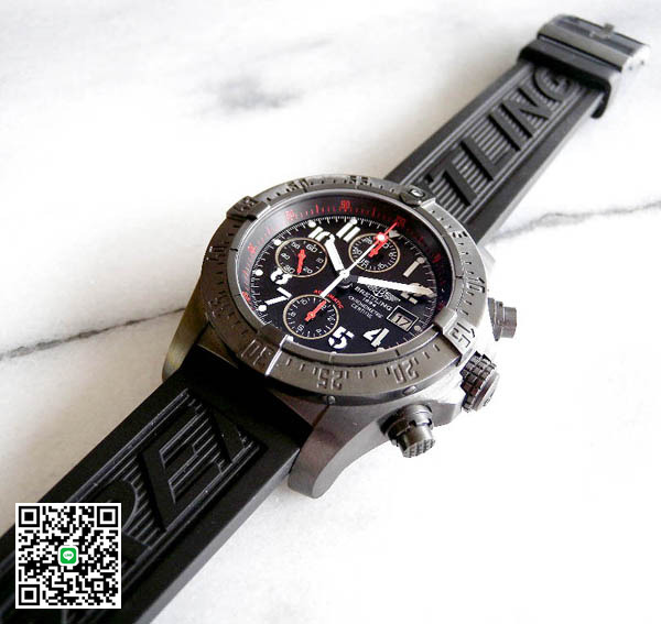 ブライトリング アベンジャー スカイランド ブラックスチール M338B64DPB スーパーコピー