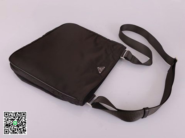 プラダ メンズ バッグ テスートサフィアーノ VA0220 スーパーコピー