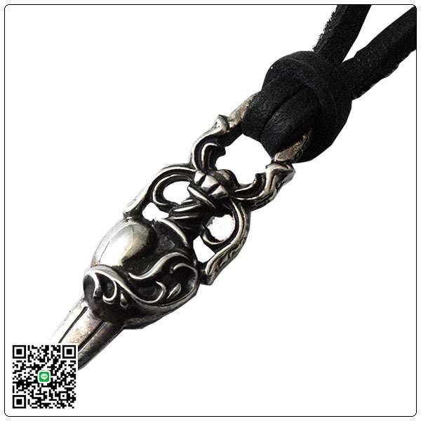 クロムハーツ ペンダント/ネックレス（Chrome Hearts）ダガーハート・ペンダント CP3 スーパーコピー