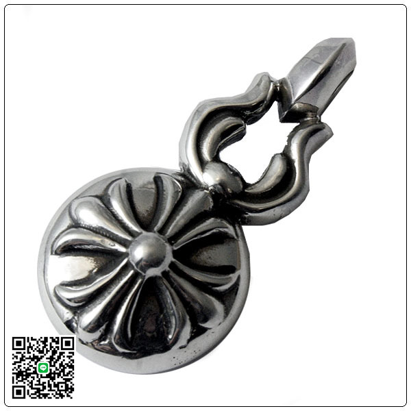 クロムハーツ ペンダント/ネックレス（Chrome Hearts）ラージ・クロスボール・ペンダント CP74 スーパーコピー