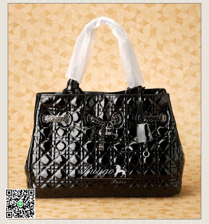 クリスチャン・ディオール（CHRISTIAN DIOR）LADY DIOR B2654 レザー