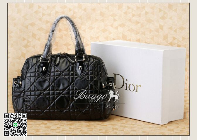 クリスチャン・ディオール（CHRISTIAN DIOR）LADY DIOR 8002 レザー スーパーコピー
