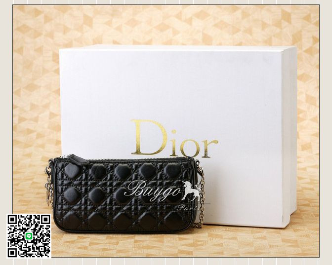 クリスチャン・ディオール（CHRISTIAN DIOR）LADY DIOR 6007 レザー